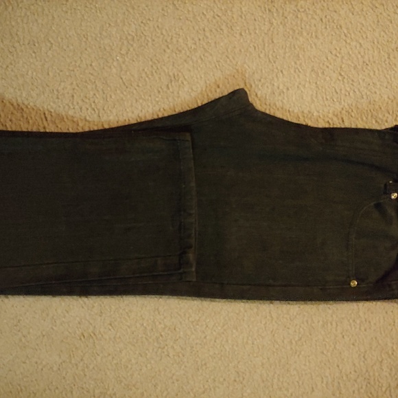 Jeans - Picture 3 of 3